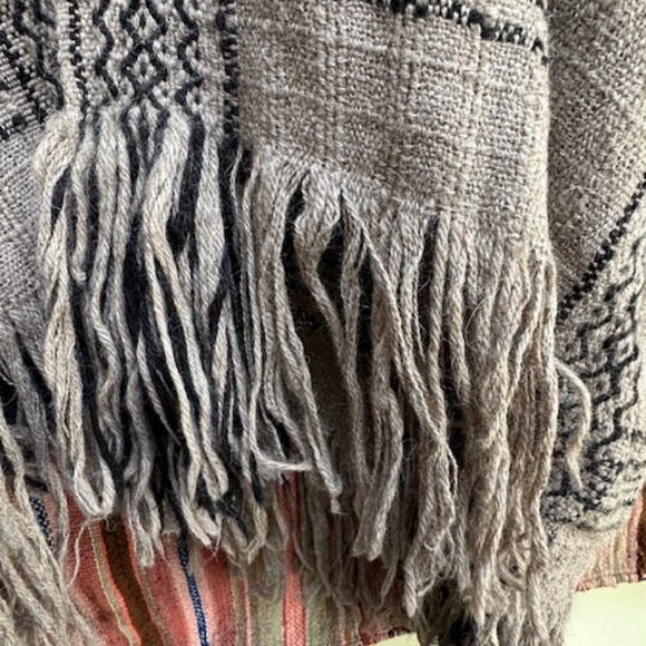 ULLA JOHNSON BABY ALPACA GRAY, TAN AND BLACK PONCHO OS - Picture 7 of 10